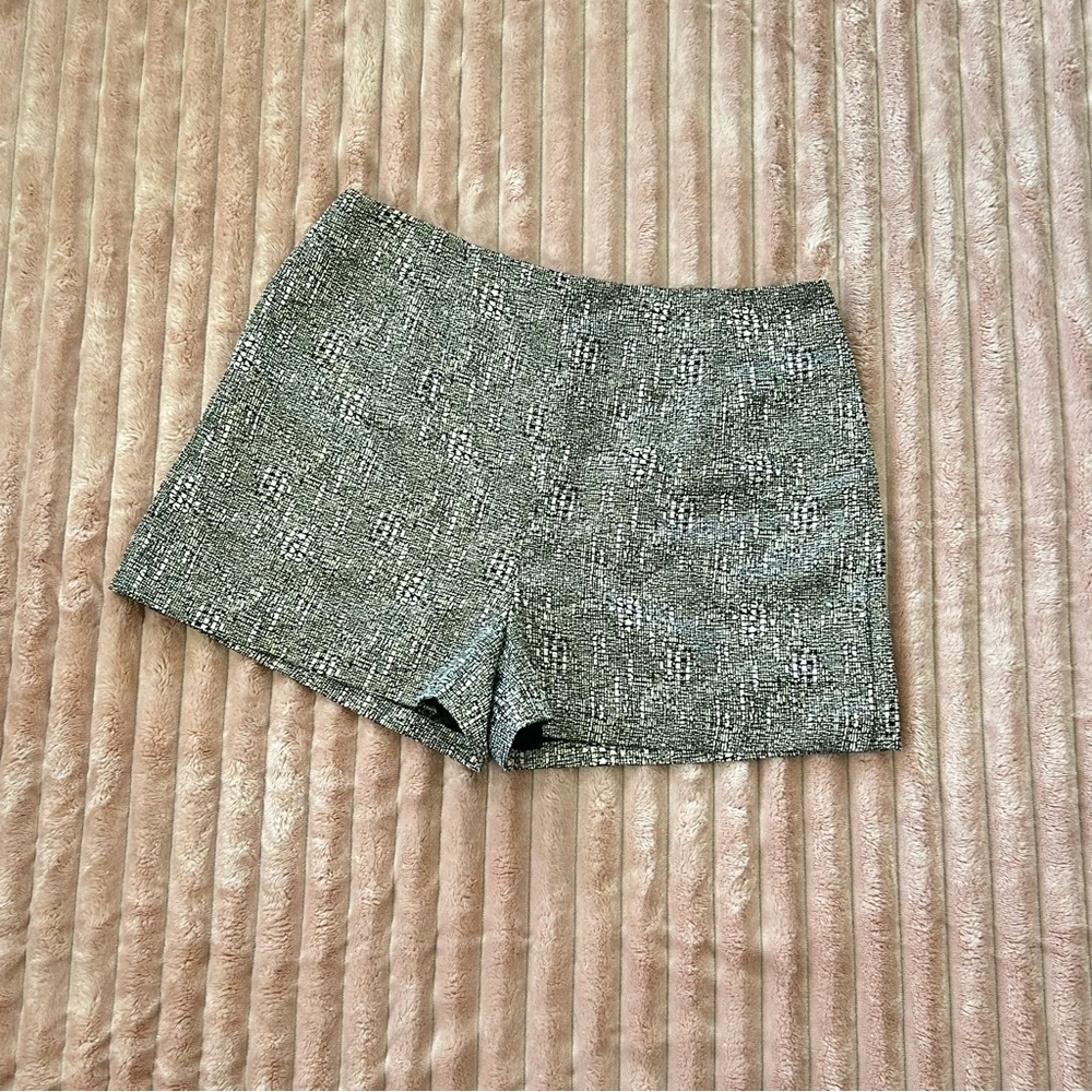 Women's Gray/Silver Tweed Shorts